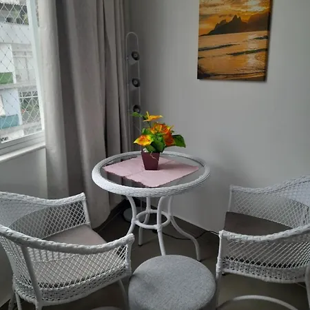 Quadra Praia, Posto 4, Split, smarttv Cabo, wifi , 35m2-2