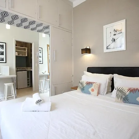 Unhotel - Charmoso Studio no Leblon, entre a Praia e Rua Dias Ferreira-2