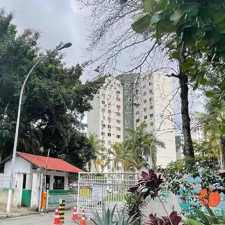 Apartamento em frente ao Riocentro, próximo Parque olímpico e Rock in Rio-2