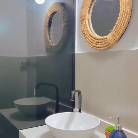 Copacabana Beach! Aconchegante Apartamento Na Quadra Da Praia.-3