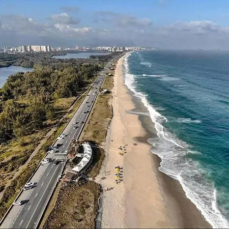 Apto de frente para a praia com vista pra lagoa-3