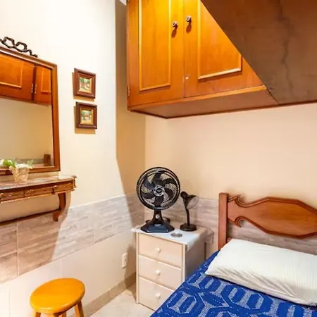 Quarto em casa de vila em Botafogo, Rio de Janeiro-2