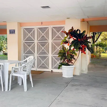 Local 102 Apartment-2