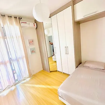 Lindo Apartamento na Praia da Barra - Amplo e Confortável!-3