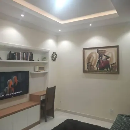 Apartamento ao lado do metro da Cinelândia e Consulado Americano-2