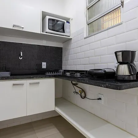 Conforto em Copacabana - Para 2 pessoas - NSC1212 Z4-3