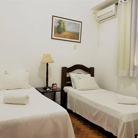 Excelente Apartamento na Quadra da Praia-3