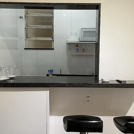 1 Block From Copacabana Beach, Whole Apt, Posto 4-3