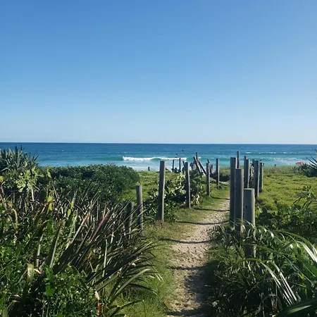 Alugo quarto próximo a praia em nossa residência-3