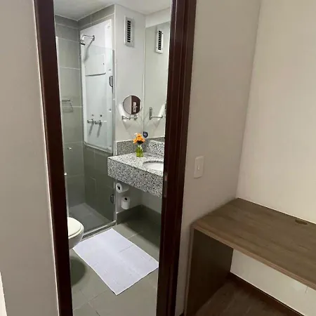 suite master no condomínio via Premiere-3