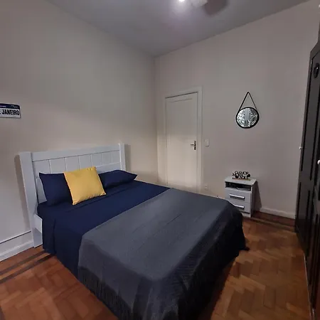 Copacabana Happy Apartment-3