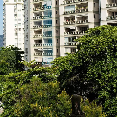 11 FLA, em frente a Praia do Flamengo, novo, confortável, prático-3