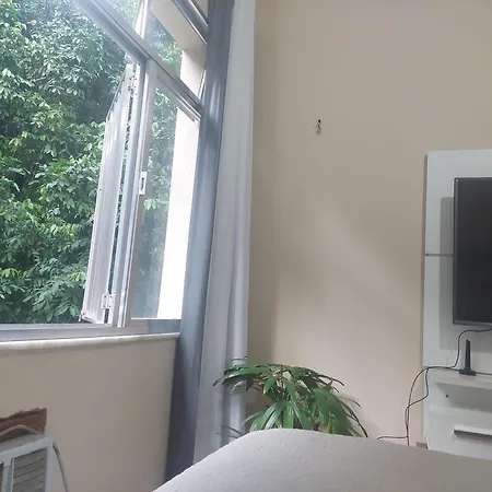 Meu Lar Copacabana, Silencioso E Confortavel!-2