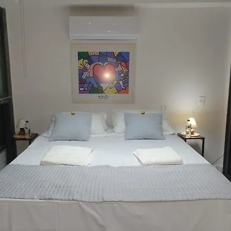 Flat Av. Atlantica em frente ao mar, estrutura total-2