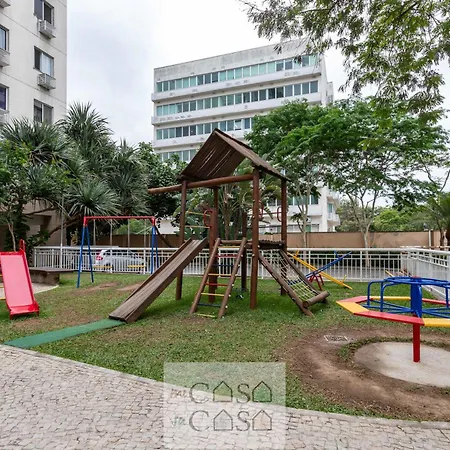 2 QUARTOS a 200m RIOCENTRO em CONDOMINIO com PISCINA, Estacionamento e Portaria 24h - Area de LAZER tambem para CRIANCAS - Wi-Fi 120mbps e Cozinha Completa-2