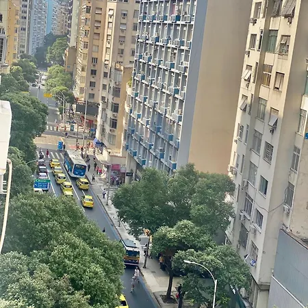 Copa 4 - 200m da Praia - Wi-fi Grátis - Posto 4-2