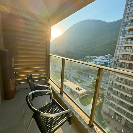 Via Premiere Apart-Hotel-3