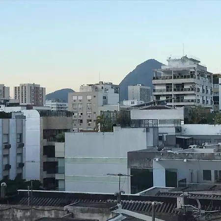 Leblon 4 Pessoas Urquiza Praia e Corcovado-2