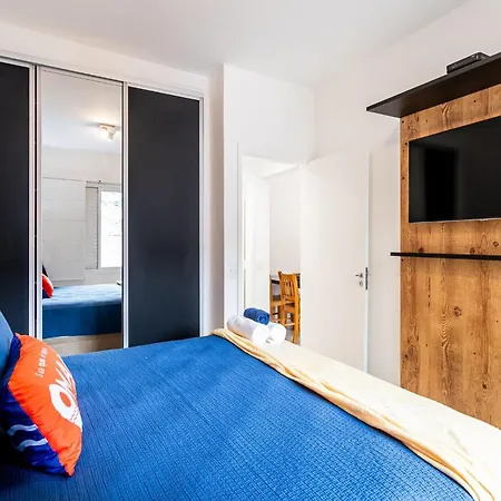 Apartamento C/ Garagem Em Copacabana | Sqc 238/707-2