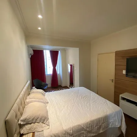 Apto Moderno - 2 Quartos - 1 min da Praia-3