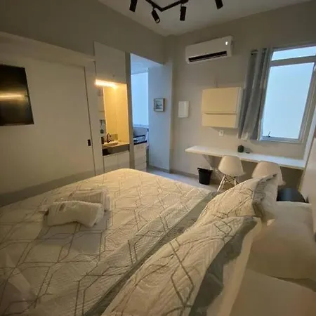 Studio Novíssimo na Praia de Botafogo todo completo-2