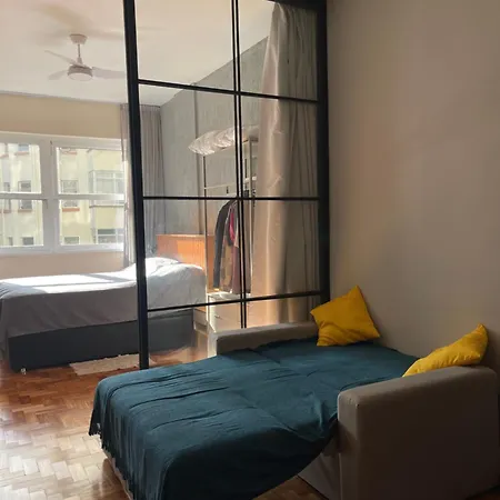 Quadra praia! Loft industrial requintado NOVO para 4 pessoas vizinho COPACABANA PALACE!-2