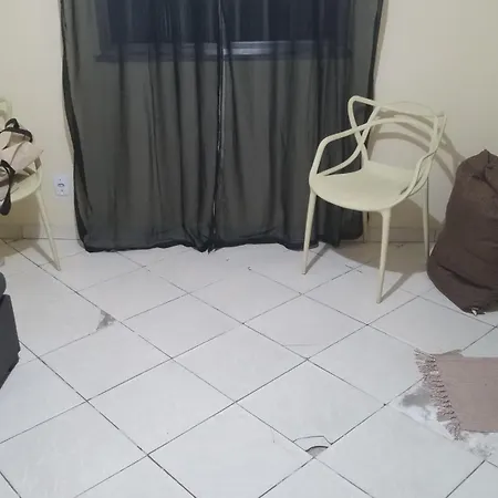 Little Apt-2