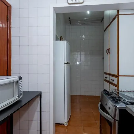 2 Qtos A 12 Min Da Praia De Copacabana|Sqc 225/605-3