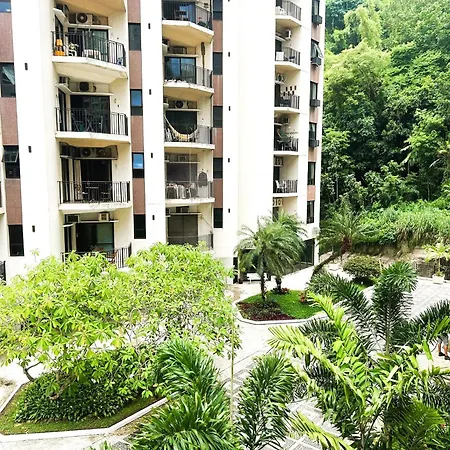 Apartamento com Estrutura de Hotel AB-2