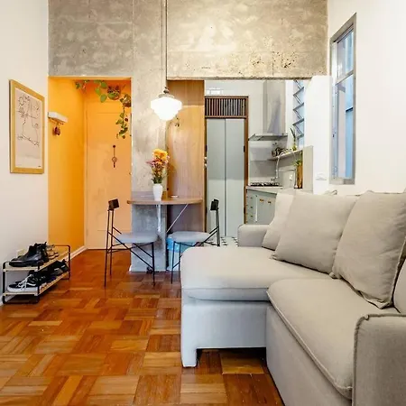 Casa charmosa em Ipanema na quadra da praia!-2