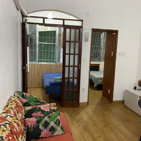 Apartamento 4 quartos em Copacabana, apartamento completo e muito confortável-2
