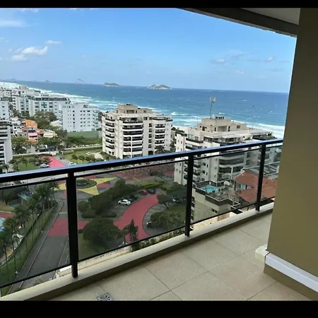 Apartamento de frente para praia-3