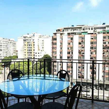 Apartamento com Estrutura de Hotel em Copacabana-2