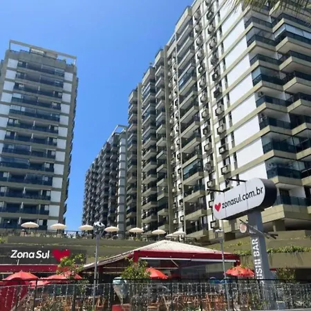 Apartamento de frente para praia-2