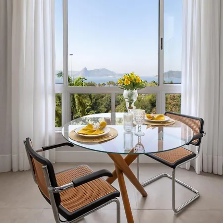 Reformado e confortável, vista mar no coração do Rio-2