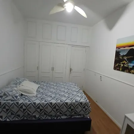 Quarto em Copacabana, Rio de Janeiro-2