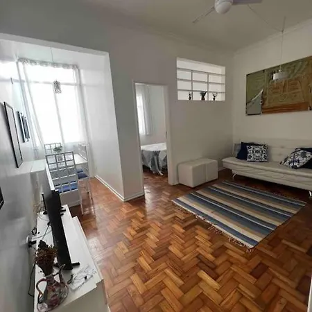Loft em Copacabana a duas quadras da praia-3