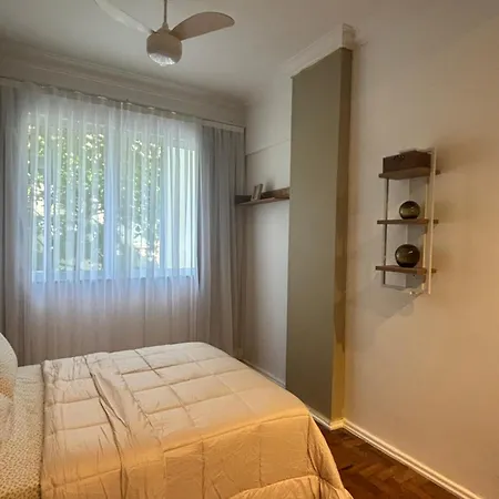Belíssimo Apt no Leme-2