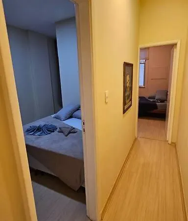 Apartamento Completo no Leme-3