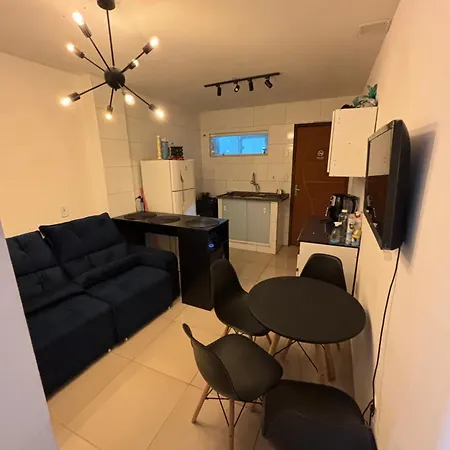 Apartamento À 200 Metros Da Praia-3
