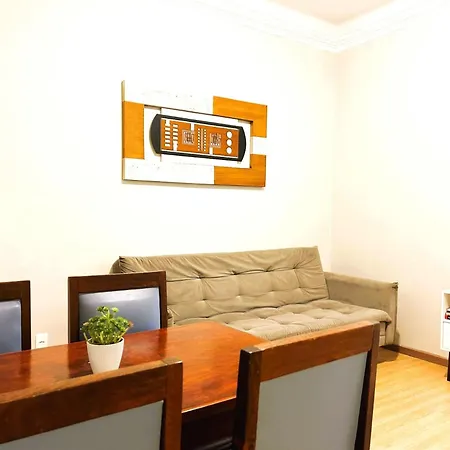 Apartamento Encantador Na Orla De Copacabana-3