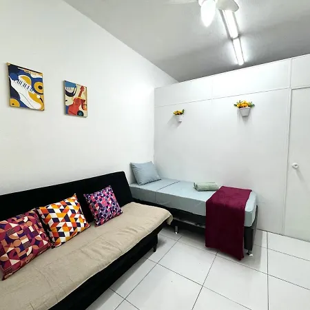 Na Quadra Da Praia Posto 5 - Nsc1137-502-3