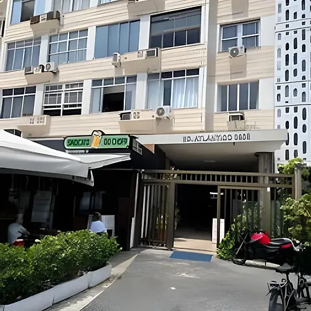 Magnífico Mezanino recém-reformado 2min. Praia-2