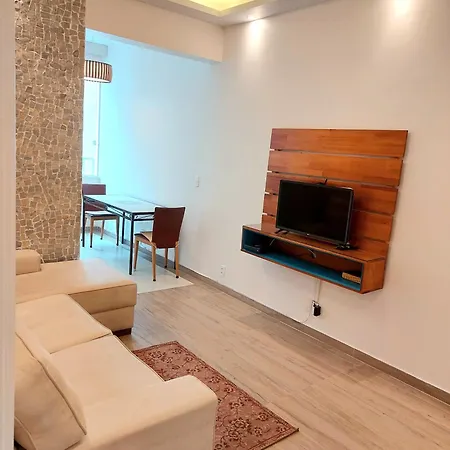 Apartamento de 2 quartos a 3 min da Praia de Copacabana-3