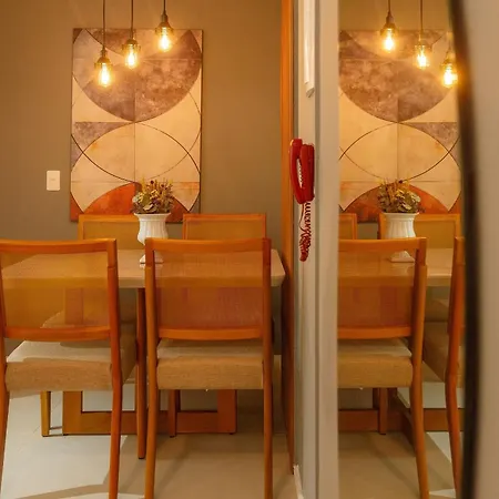 Apartamento 2 quartos 200m da praia e ao lado dos Shoppings Leblon-2
