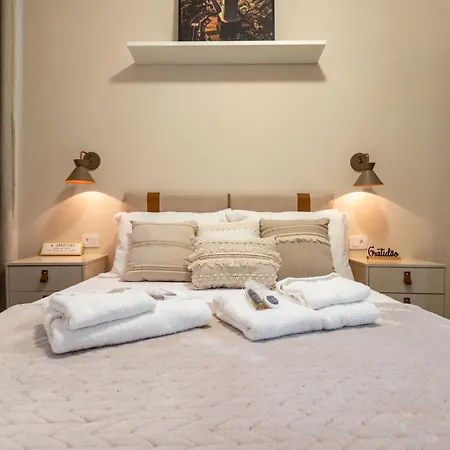 Copacabana Apt - Best Location - Walk To The Beach-2