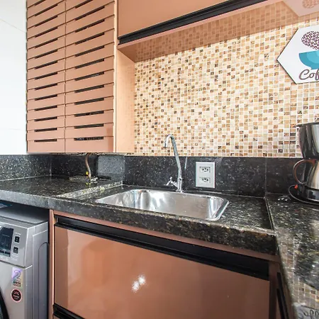 Apartamento aconchegante com ar condicionado de 22 a 8h-2