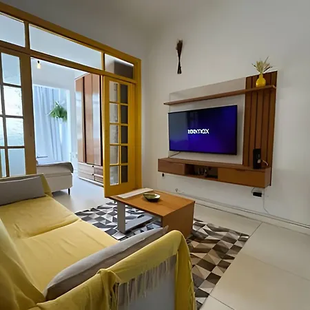 Apartamento em Copacabana a 100 metros da Praia-3