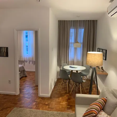 Apartamento moderno no coração de Copacabana-2