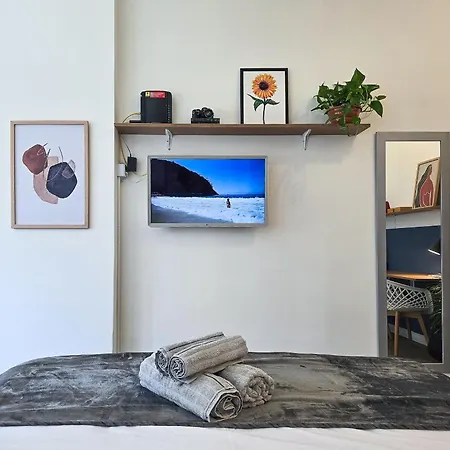 Loft Pé na Praia | Conforto e Localização Imbatível-2